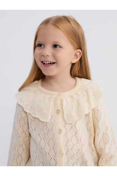LC Waikiki Cardigan tricotat pentru fete, cu guler rotund și model perforat