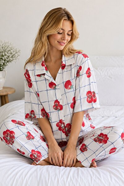 BELLA NOTTE Viskozni tkani beli pidžama set sa uzorkom paradajza i kariranog ...