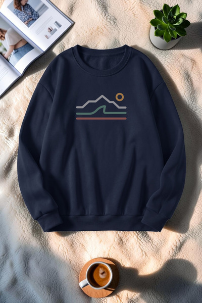uyguntarz Unisex Striped Mountain Print Crew Neck Sweatshirt