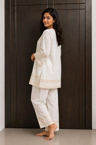 Devoiler Women’s Embroidered Co-Ord Set – Silk Cotton Blend Kurta Top & Wide-...