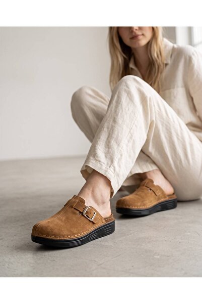 mustey Soft Leather, Closed Front, Nubuck Buckle Detail, Fully Stitched, Orth...