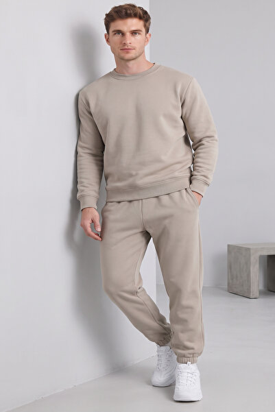 STRAVON Three-Thread Crew Neck Cotton Soft Puff Oversize Tracksuit Set