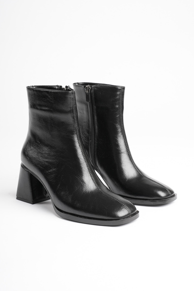Griffa Shoes Γυναικείες μαύρες μπότες και μποτάκια με χοντρό τακούνι