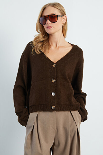 Fulla Moda Buttoned V-Neck Knitwear Cardigan