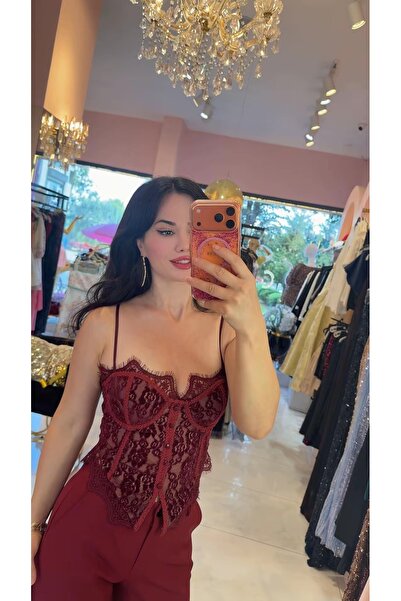 Hatice Altıntaş BORDO TANTELLİ BÜSTİYER