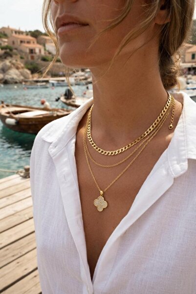 BUTİK AYVİTRİN Gold Color Brass Clover Detailed Women's Necklace Combination