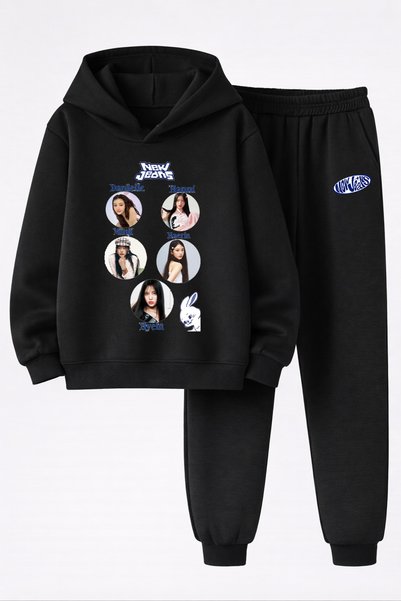 MAGORS طقم سويت شيرت وبنطلون رياضي للأطفال مطبوع عليه NEW JEANS K-POP بثلاثة ...