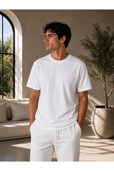 Erkek Beyaz Nakış Detaylı Premium T-Shirt