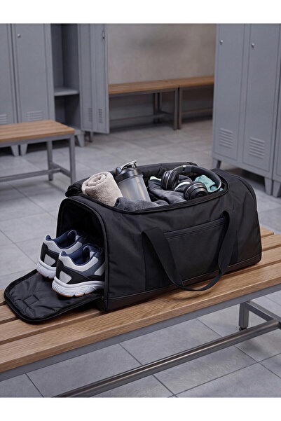 LC Waikiki Trendlucky Multi-Compartment Men's Sports Bag with a Difference in...