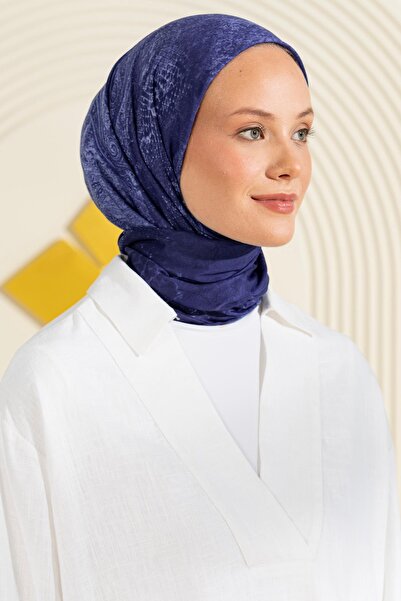 JAWEL Patterned Soft Scarf Akleia