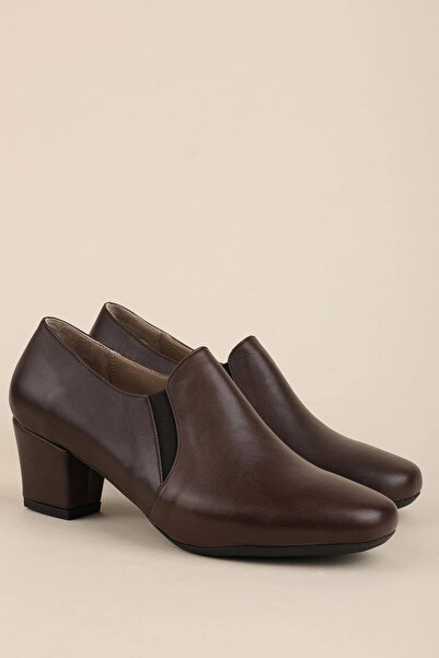 Gondol Genuine Leather Classic Medium Heeled Shoes Vdt.62 Brown