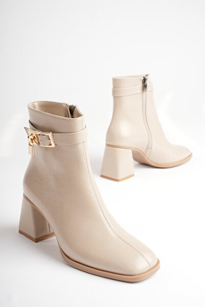Griffa Shoes Women's Beige Buckle-Strap Thick Heeled Square Toe Boots & Booties