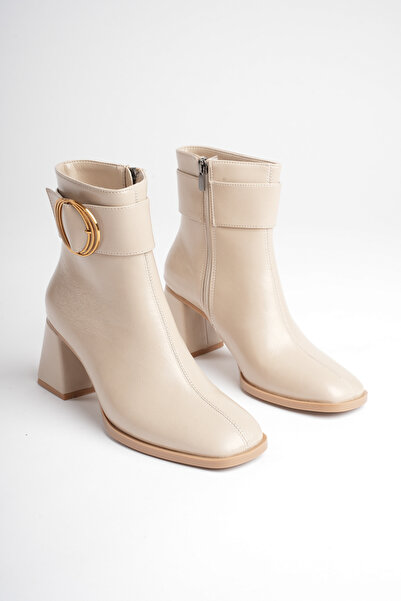 Griffa Shoes Women's Beige Buckle-Strap Thick Heeled Square Toe Boots & Booties