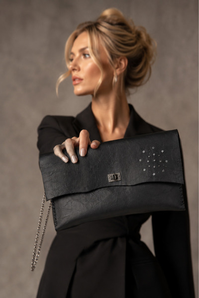 Siyah Hakiki Deri Ajurlu Işıltılı Clutch