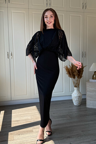 Dilay Gökoğlu Butik Δαντελένιο μάξι φόρεμα με λεπτομέρεια στους ώμους