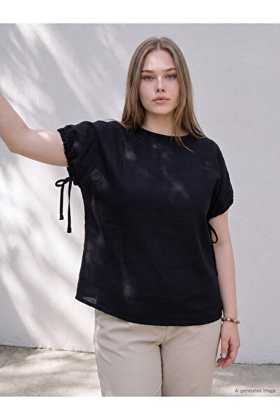 LC Waikiki Trendlucky Plus Size Gathered Muslin Blouse with a Difference