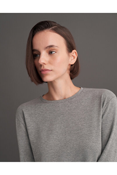 less and romance Women's Long Sleeve Basic T-Shirt Gray Melange Single Produc...