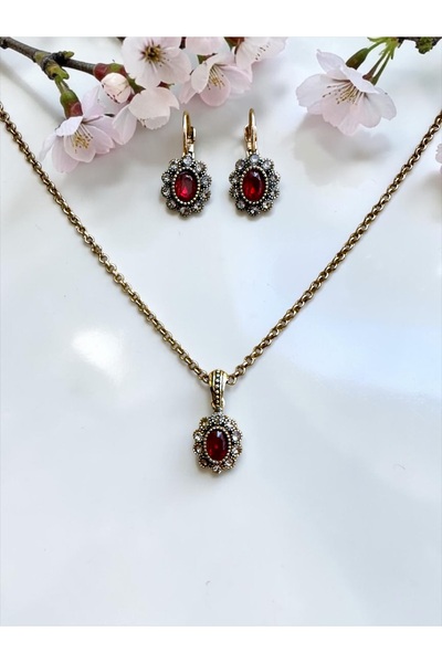 FAYRA ACCESSORIES Crystal Stone Oval Necklace and Earring Set