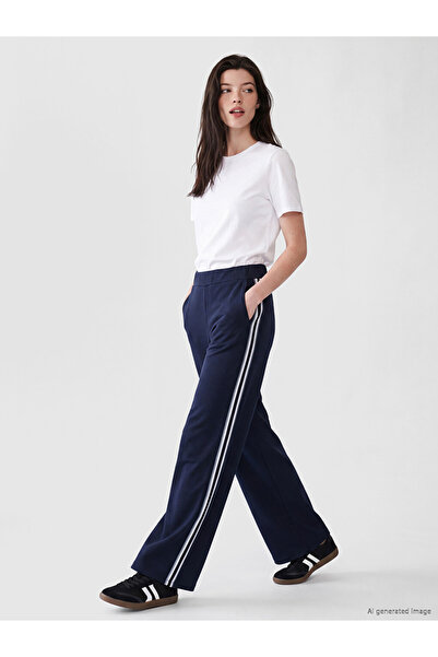 LC Waikiki Pantaloni de trening de damă cu dungi laterale și croială largă