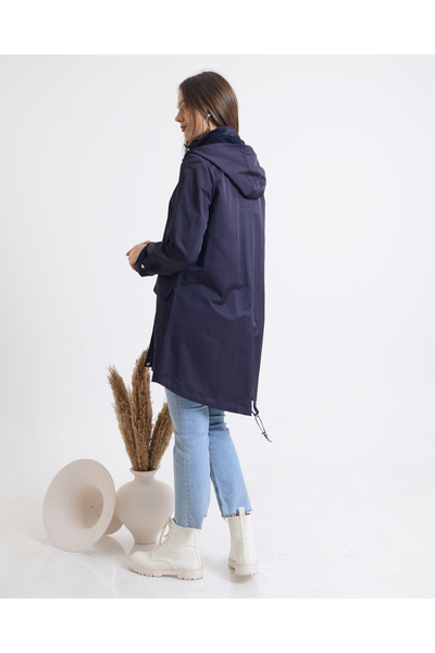 PİNKMARK KADIN LACİVERT KAPİŞONLU KISA TRENÇ