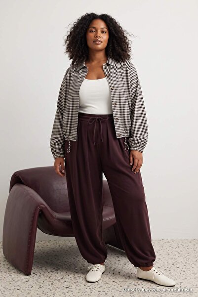 Trendyol Curve Brown Elastic Cuffed Pleated Plus Size Sweatpants Tbbaw26Aj00014