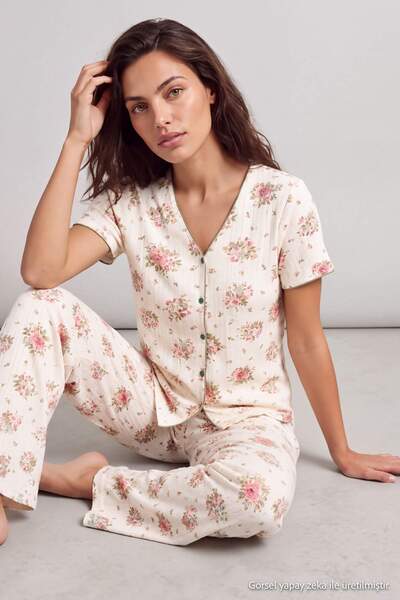 Trendyol Collection Ecru-Green Floral Baby Overlock Detailed Ribbed Knitted P...
