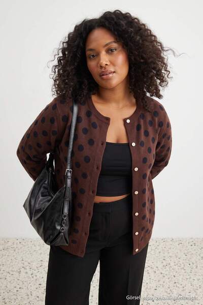 Trendyol Curve Brown Polka Dot Patterned Special Yarn Knitwear Cardigan Tbbaw...