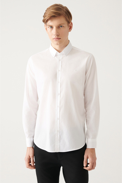 Avva Erkek Beyaz Düğmeli Yaka Basic %100 Pamuk Slim Fit Gömlek B002030