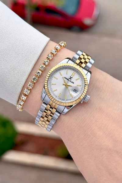 Daniel Klein Gold Metallic Color 28 mm 2 Year Warranty Women's Wristwatch and...