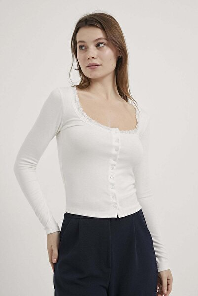 Arma Life Armalife 10522 Button Detail Lace-Up Open Collar Women's Blouse
