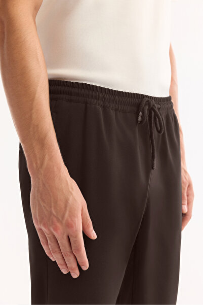 Avva Erkek Kahverengi Beli Lastikli Bağcıklı Duble Paça Jogger Relaxed Fit Pantolon E003000