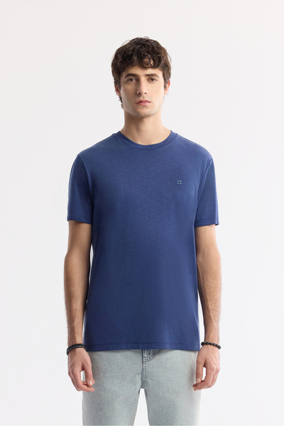 Avva Men's Indigo Crew Neck Bi-Stretch Soft Touch Basic Regular Fit T-Shirt B...