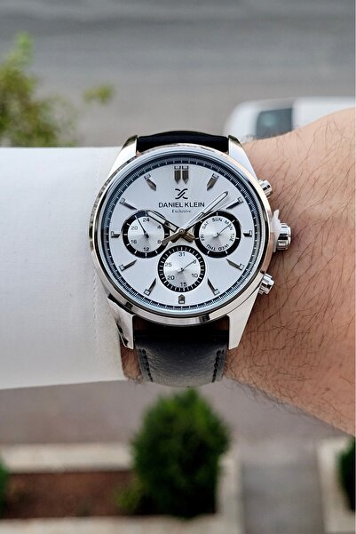 Daniel Klein Case and Dial Metallic Color Strap Black Color 43 mm 2 Year Warr...