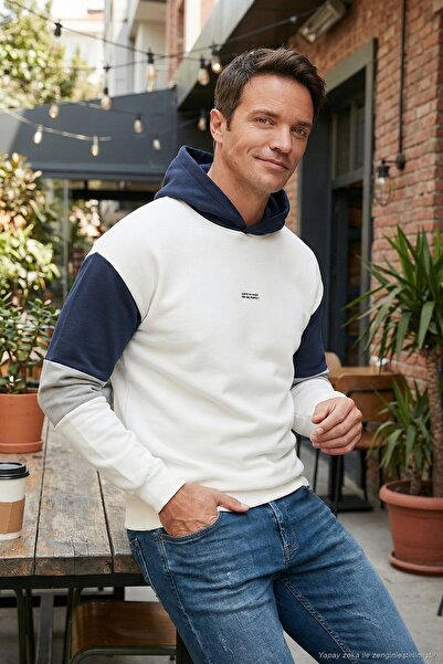 Buratti Color Blocked Regular Fit Hooded Winter Sweat Men's Sweat 5905299
