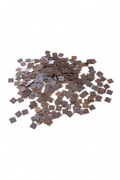 Serhat Aksesuar ve El İşçilik 10x10 Kare Ortadan Delikli Pul Payet (20 Gr 55 ...