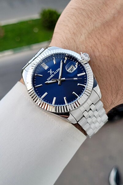 Daniel Klein Kadranı Lacivert Kordonu Gri Renk Görseldeki ile Aynı 42 Mm Erke...