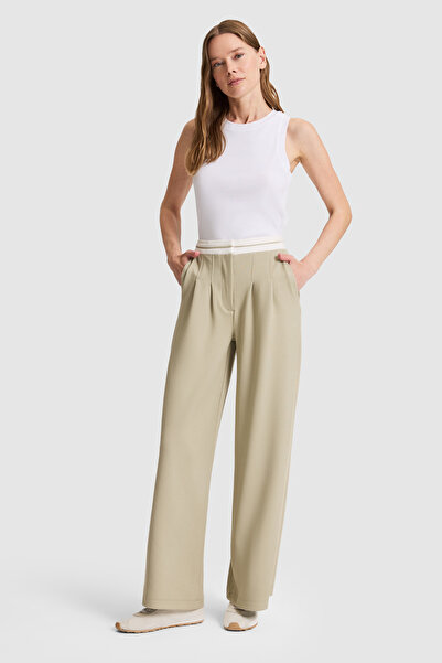 U.S. Polo Assn. Women's Light Khaki Sweatpants 50321641-Vr183