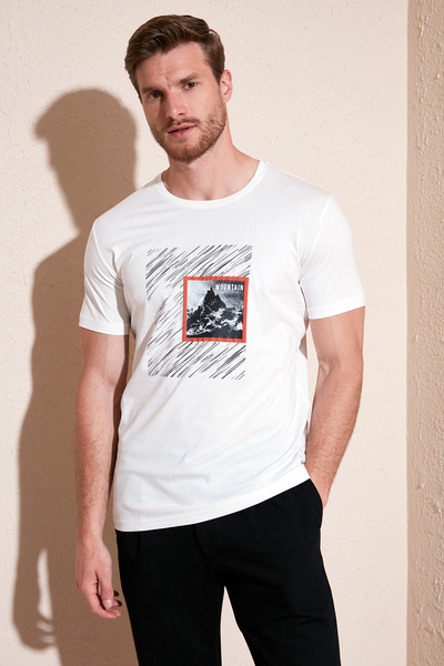 Buratti Βαμβακερό T-shirt με λεπτή εφαρμογή και λαιμόκοψη ποδηλάτου Ανδρικό T...