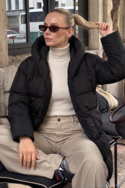 Lela Oversize Fit Hooded Puffer Coat COAT 640Y047