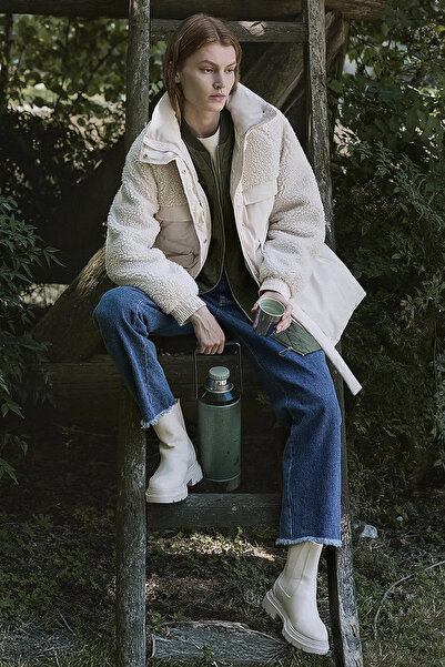 Kayra Plush Coat with Pocket Detail Cream