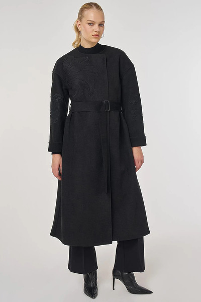 Kayra Applique Detailed Cashmere Coat Black