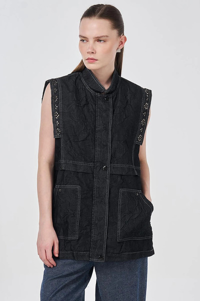 Kayra Hotfix Printed Embossed Pattern Vest Black