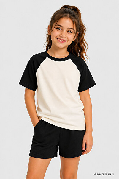 TOMMY LIFE Ecru-Black Standard Fit Raglan Sleeve Girls' T-Shirt - 75180