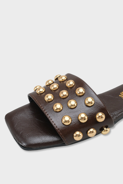 Capone Outfitters Metal Görünümlü Aksesuarlı Tek Bantlı Kısa Topuklu Kadın Terlik
