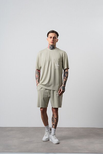 Respire Men's Far from Basic Printed Regular Fit T-Shirt Shorts Set Green