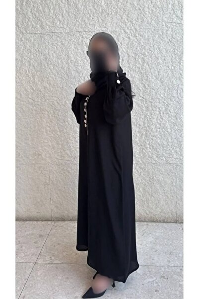 Elena عباية حلا كريب فاخر بأزرار لؤلؤية – Black Elegant Abaya with Pearl Buttons – Hala Abaya Premium Krep