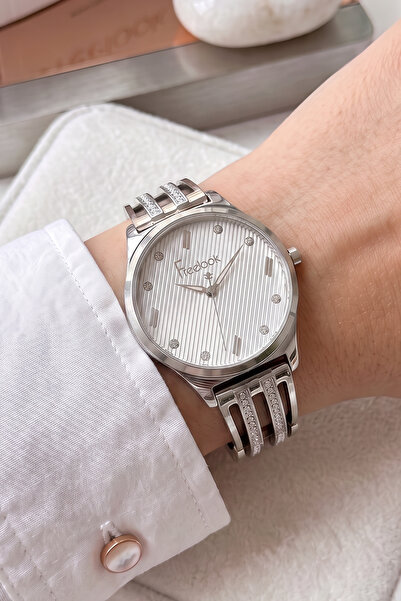 Freelook Freelook Metallic Women's Wristwatch