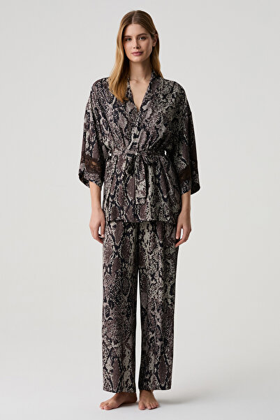 Penyemood Patterned Triple Pajama Set