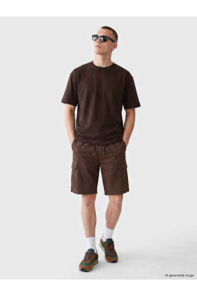 LC Waikiki Trendlucky Regular Fit Men's Gabardine Cargo Shorts with a Differe...