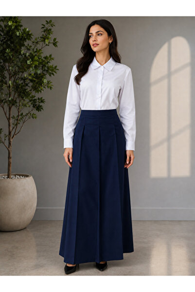 Generic Brand Medium Navy Blue Skirt with a Matching Top in the Same Size as ...